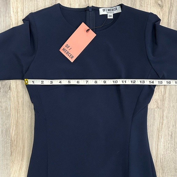 NWT Of Mercer Morgan Dress Navy Blue Long Sleeve Knee Length Shift Size 00 - Picture 3 of 8